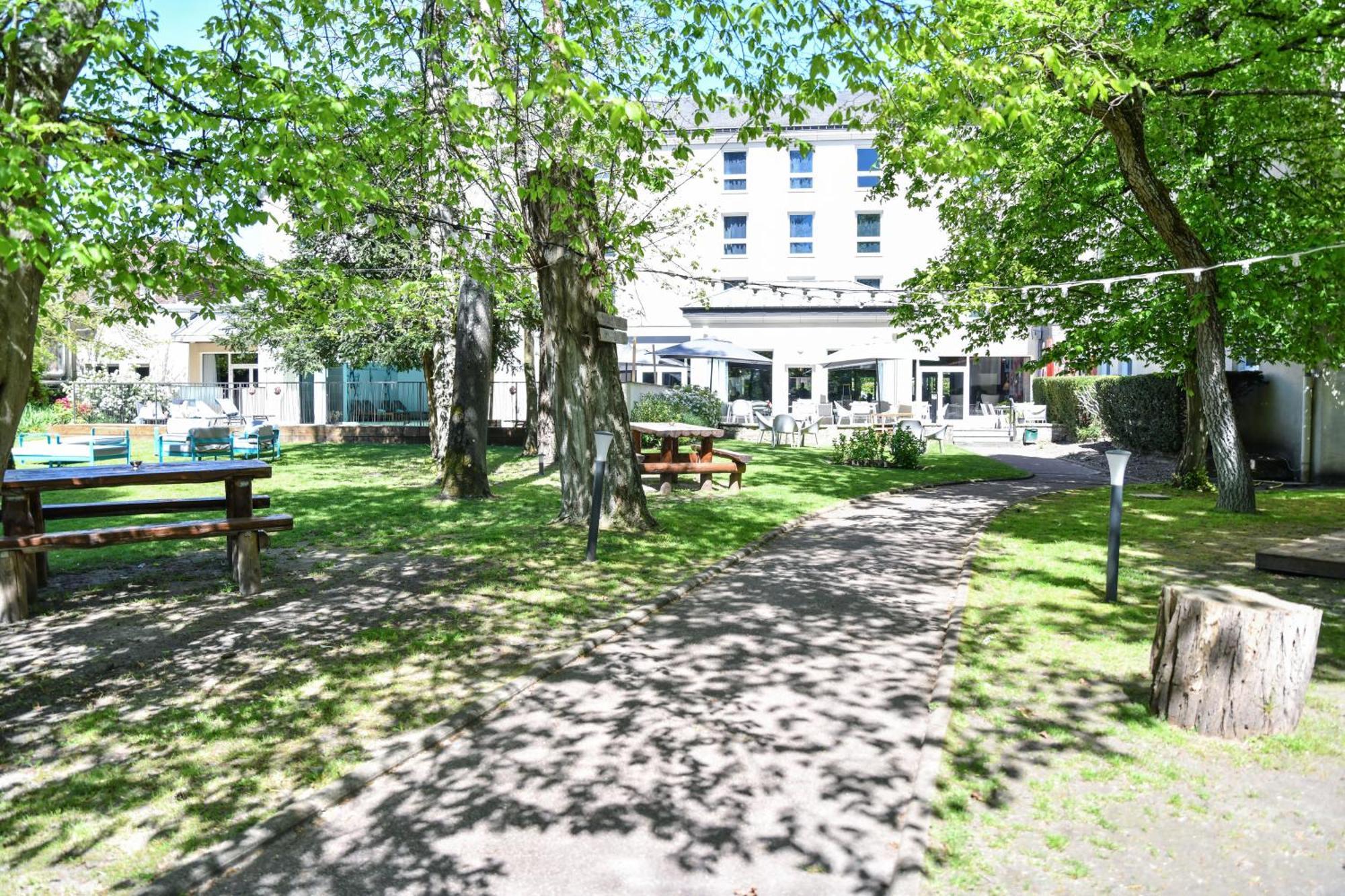 Hotel Mercure Chateau De フォンテーヌブロー エクステリア 写真