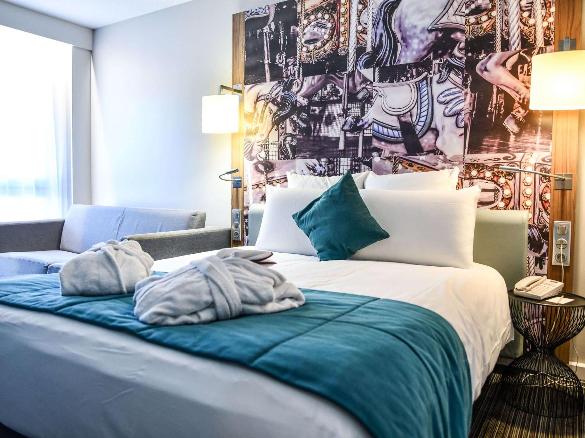 Hotel Mercure Chateau De フォンテーヌブロー エクステリア 写真