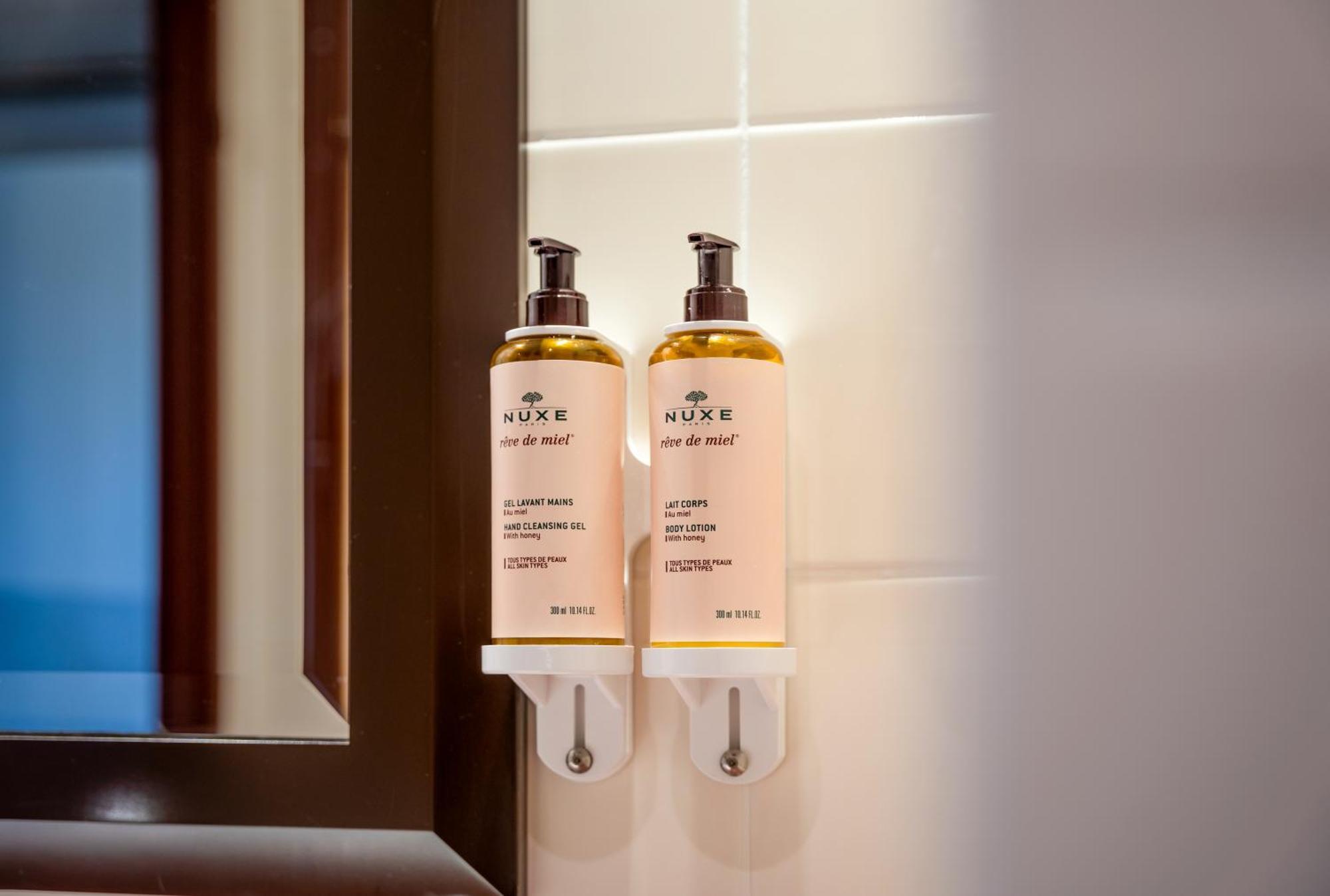 Hotel Mercure Chateau De フォンテーヌブロー エクステリア 写真
